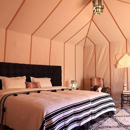 Sahara Camp Hotel Adrouine Bagian luar foto