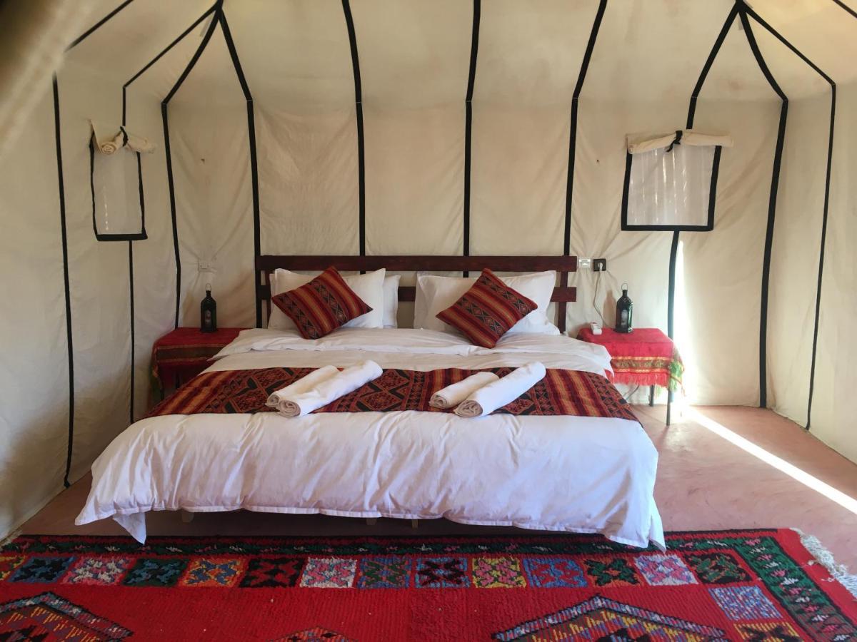 Sahara Camp Hotel Adrouine Bagian luar foto